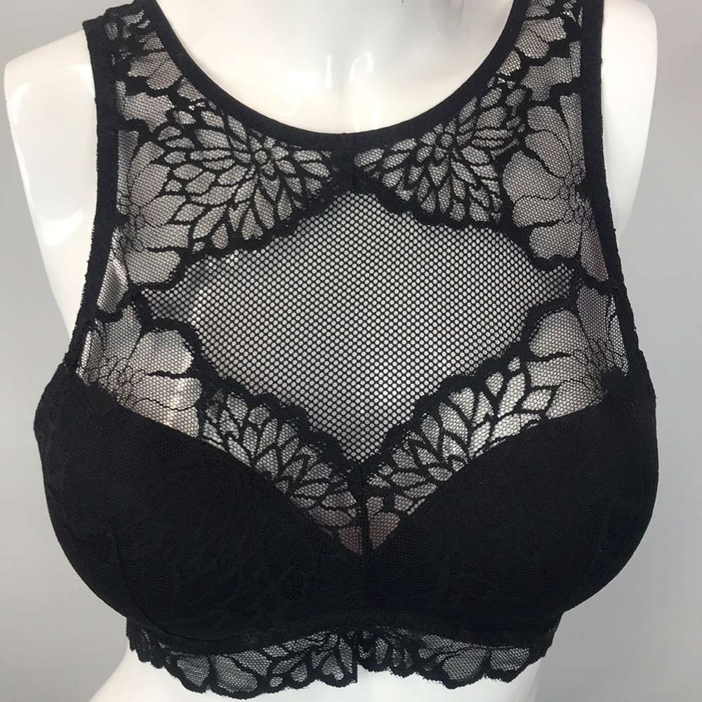 Gorgeous PINK Victoria’s Secret Lace Bralette/Camisole